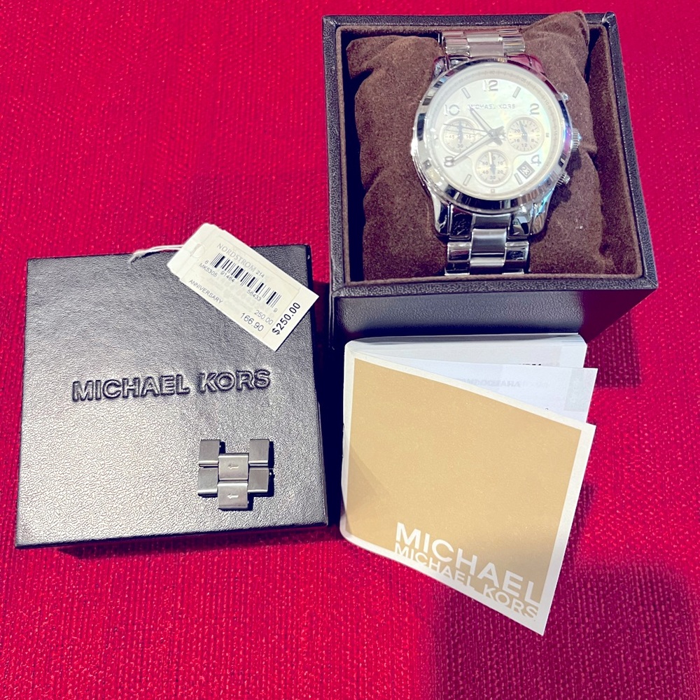 Michael Kors Oversized Silver-Tone Watch